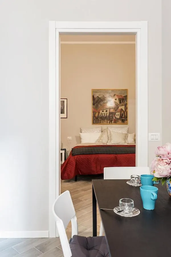 מילאנו Cozy And Warm 1 Bedroom Apt - Via Sapeto דירה